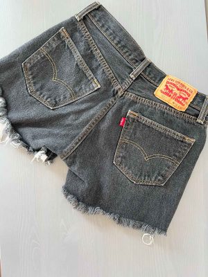 Alternative view of Oryginalne szorty Levis 501 W30